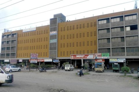 蒂鲁帕蒂酒店(Hotel Tirupati)