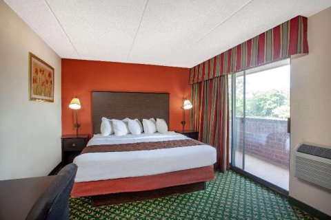 美国布卢明顿西酒店(Best Western Bloomington Edina - Minneapolis)