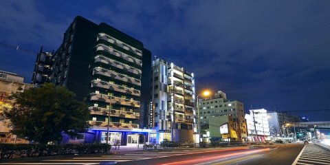 新今宫站前中心酒店(Hotel Pivot ShinImamiya Ekimae)