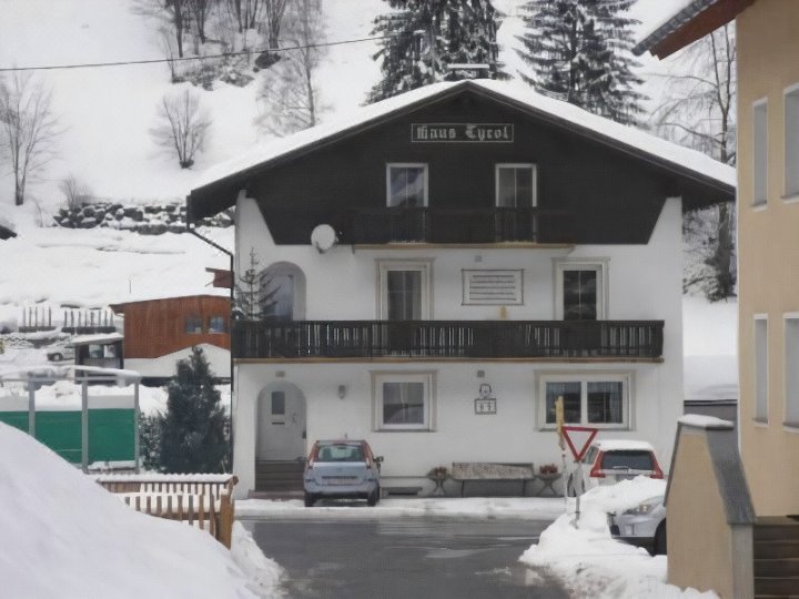 蒂罗尔州豪斯酒店(Haus Tyrol)