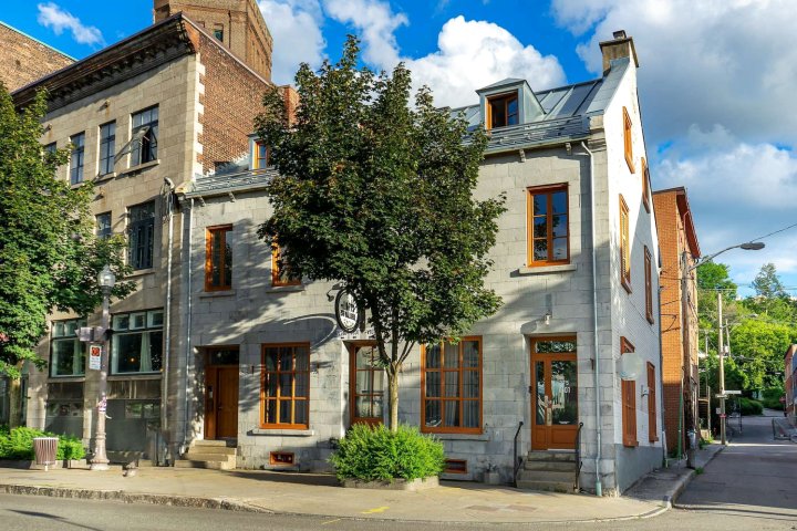 圣瓦利耶阁楼 - 魁北克老城阁楼酒店(Les Lofts St-Vallier - PAR les Lofts Vieux Québec)