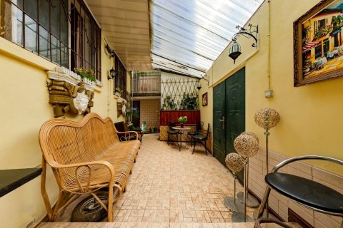 登华客栈(昆明南屏步行街翠湖公园店)