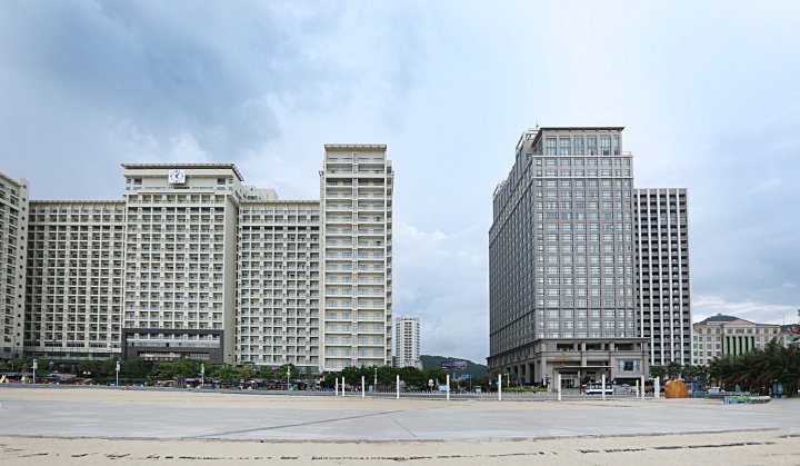 阳江闸坡南海湾临海听风公寓S277分店