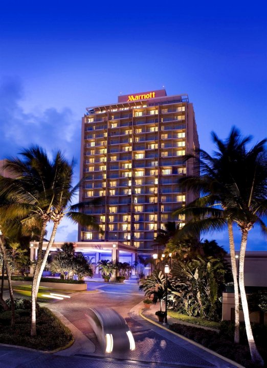 圣胡安万豪度假及斯特拉瑞斯娱乐场酒店(San Juan Marriott Resort and Stellaris Casino)