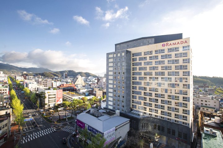 Ramada Jeonju Hotel