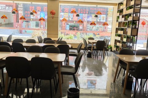 尚客优连锁酒店(甘孜巴塘桃园路店)