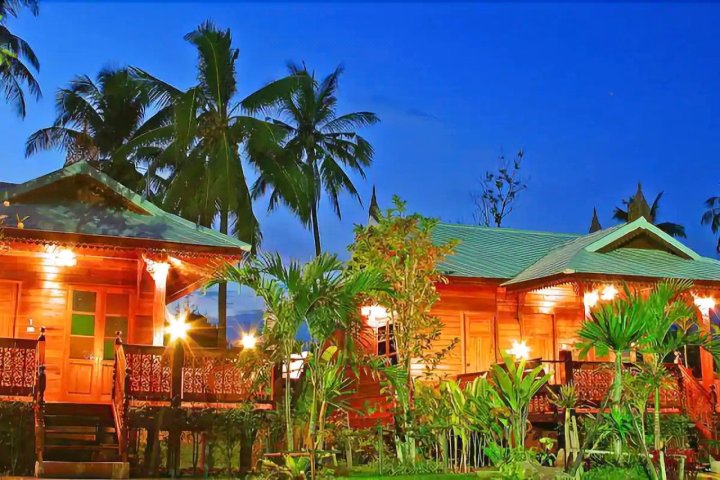 甲米泰式别墅度假村(Thai Villa Resort)