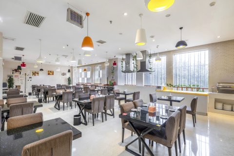 宝丰宏泰大酒店