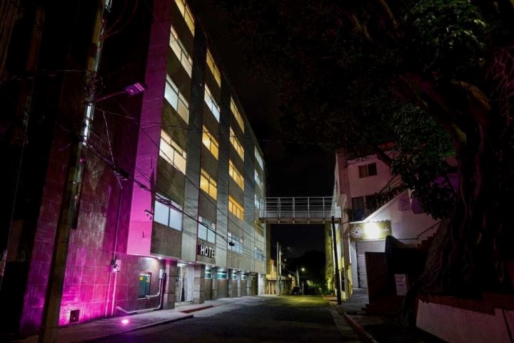 库埃纳瓦卡博尔达酒店(Hotel Borda Cuernavaca)