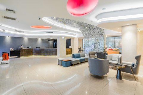 桔子酒店(上海静安寺武宁路地铁站店)