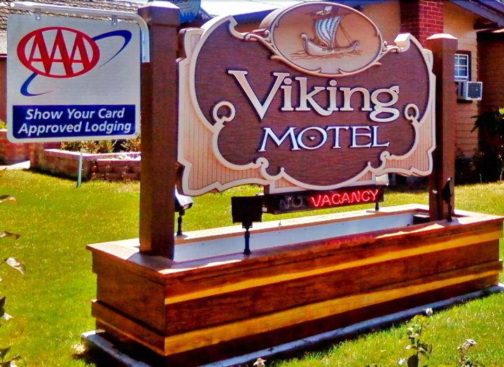 索尔万维京汽车旅馆(Viking Inn)