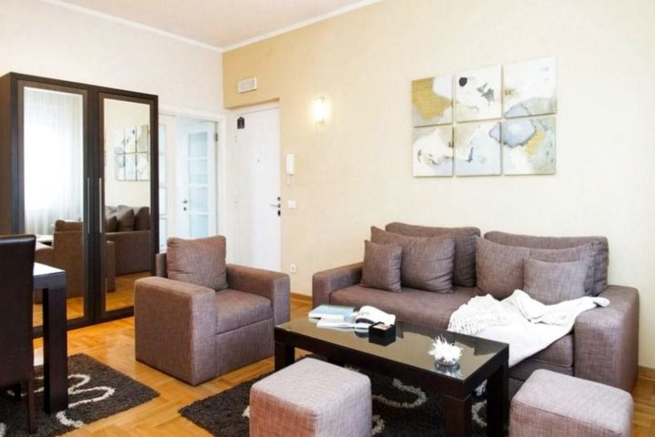 2 Bedroom Apartment Skadarlija Bohemian