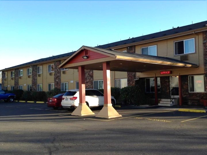 希尔斯伯勒沙丘汽车旅馆(Dunes Motel Hillsboro)