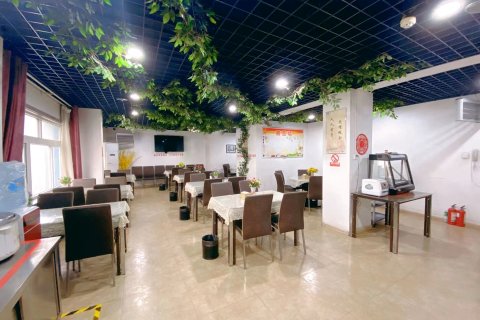 迈高德酒店(郑州火车站二七广场店)