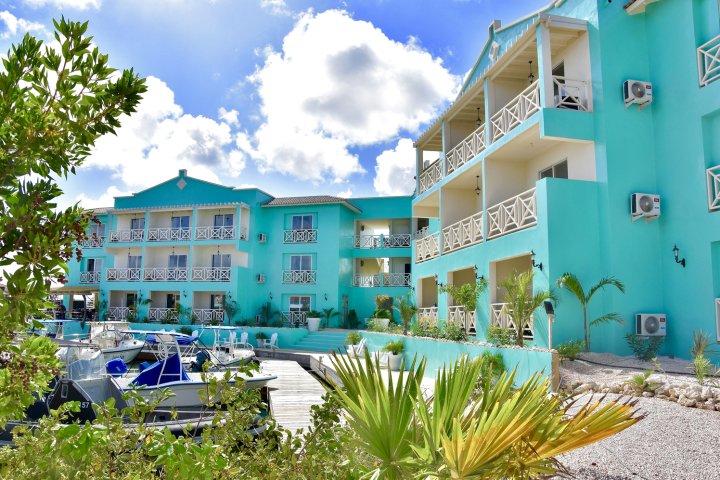 海洋蓝博内尔酒店(Ocean Blue Bonaire)