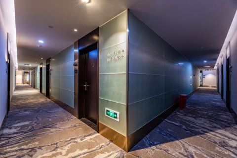 桔子酒店(重庆解放碑步行街店)