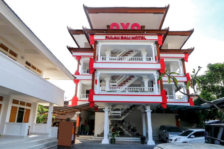 1384 巴厘岛酒店(OYO 1384 Pulau Bali Hotel)