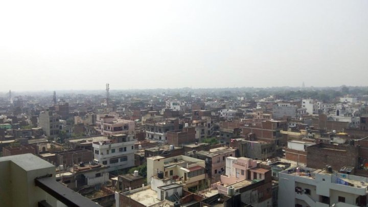 3 BHK恒河景观公寓(3 BHK Ganges View Apartment)