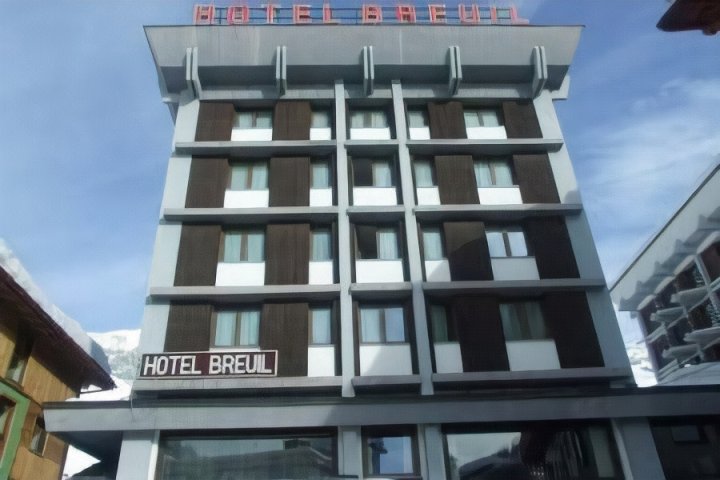 Albergo Breuil Hotel