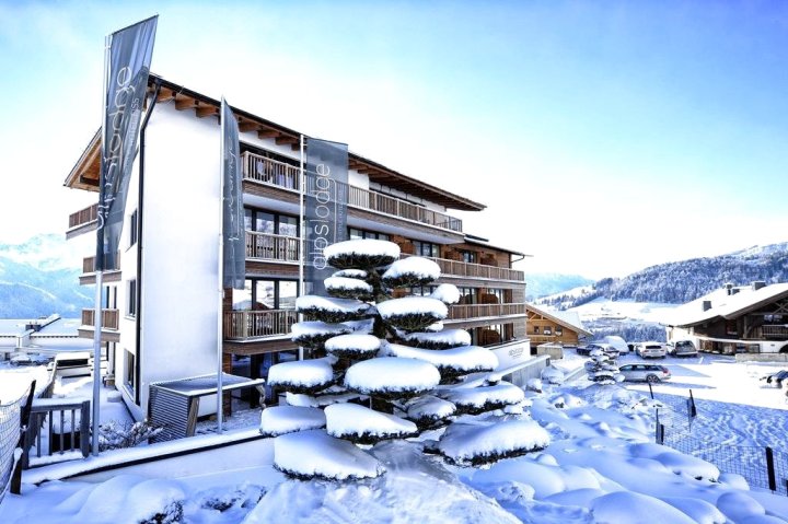 Alps Lodge