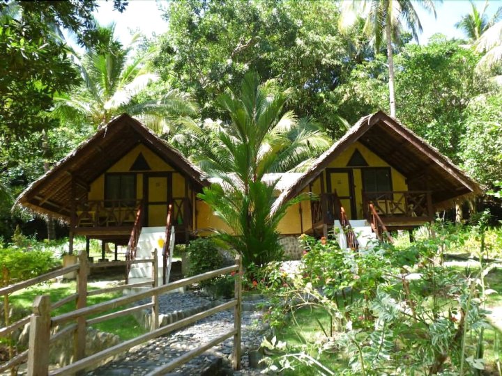 椰子花园岛度假村(Coconut Garden Island Resort)