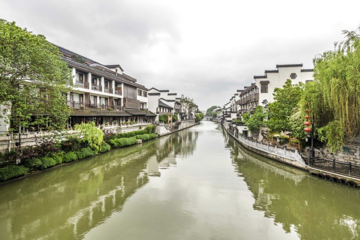 南京新街口遇见公寓(江东村分店)