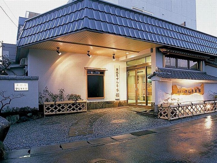 鱼酱春日本馆酒店(Gyominan Maruki Honkan)