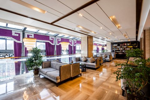 谦川酒店(金堂万达广场店)