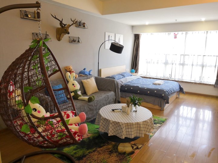 长沙嚯米小宿公寓