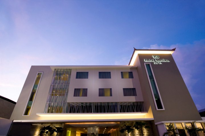 桑提卡库塔酒店(Hotel Santika Kuta)