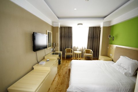 7天酒店(曹县青菏南路店)