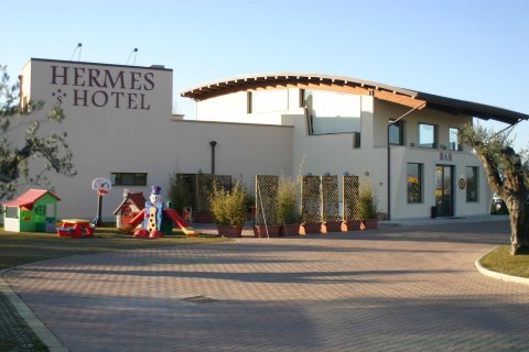 爱马仕酒店(Hermes Hotel)
