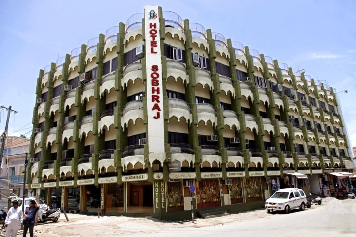 索布赫拉吉酒店(Hotel Sobhraj)