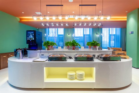 康铂酒店(西安临潼兵马俑西花园地铁站店)