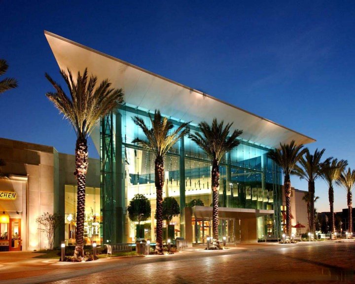 奥兰多机场希尔顿惠庭套房酒店(Homewood Suites by Hilton Orlando Airport)