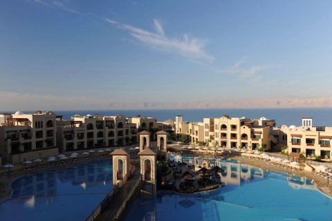 皇冠假日约旦死海水疗度假酒店(Crowne Plaza Jordan Dead Sea Resort & Spa, an IHG Hotel)