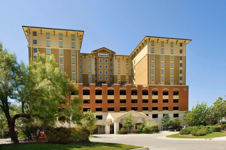 拉卡提亚公园大道特鲁里套房酒店(Drury Inn & Suites San Antonio Near La Cantera)