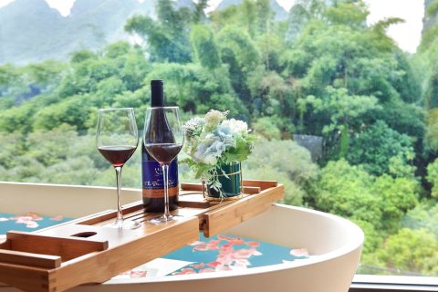 桂林爱上烟雨蓝湾公寓