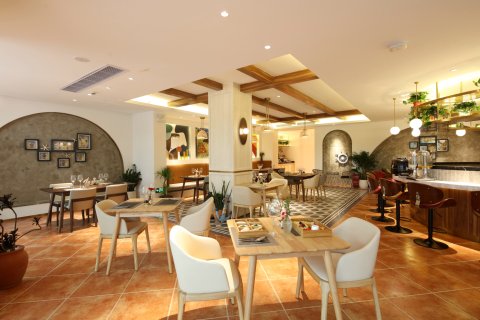 欧暇·地中海酒店(桂林象鼻山两江四湖店)