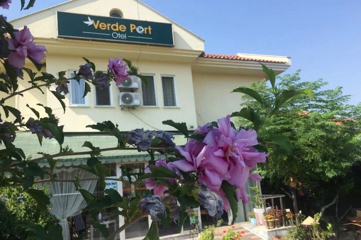 Verde Port & Anka Hotel