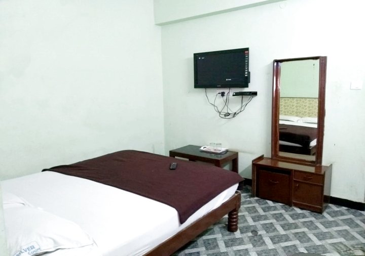 Hotel Sri Sai Residency