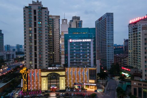 宜尚酒店(南宁金湖广场地铁站店)