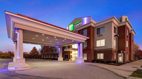 底特律法明顿山智选假日酒店(Holiday Inn Express Hotel & Suites Detroit - Farmington Hills, an IHG Hotel)