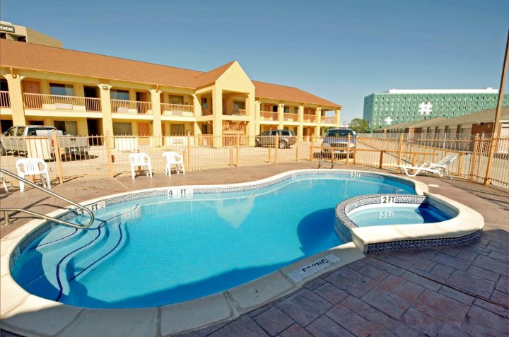 休斯顿/西北布鲁克美洲最佳价值酒店及套房(Americas Best Value Inn and Suites Houston/Northwest Brookhollow)