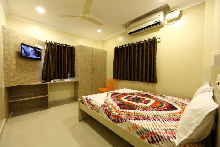 Pearl Guest House