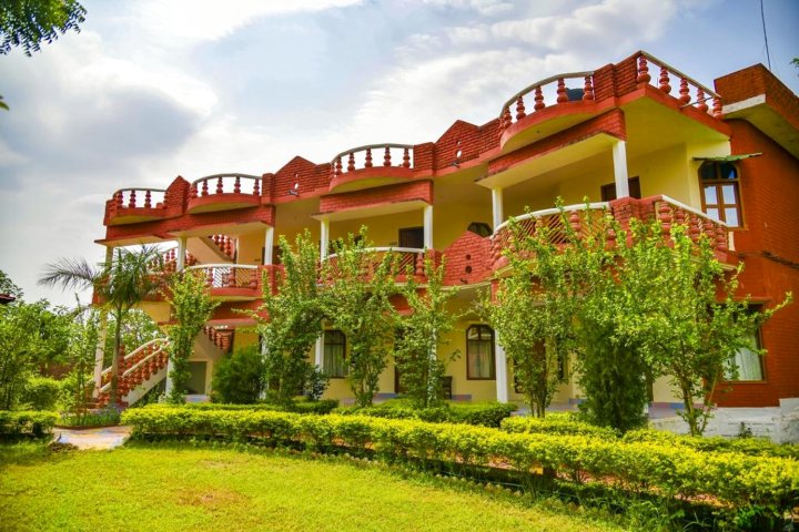 哈朱拉霍迎宾度假村(Greetoe Resort Khajuraho)