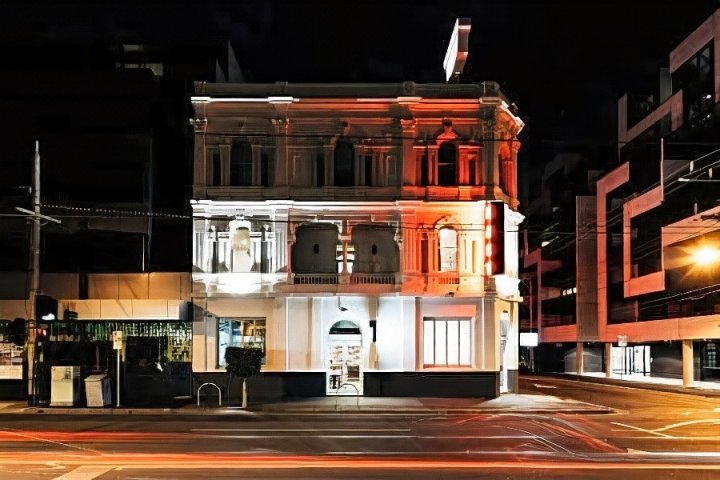 东不伦瑞克酒店(East Brunswick Hotel)