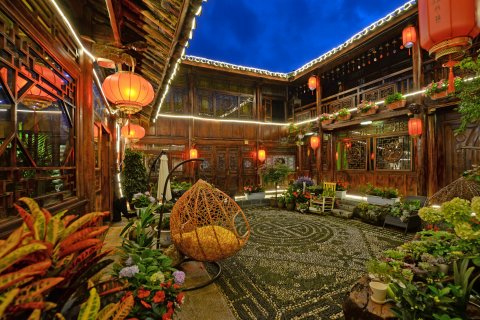 丽江茜·筑客栈