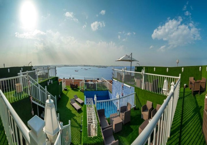 阿尔科尼池金花园酒店(Golden Garden Al Corniche)