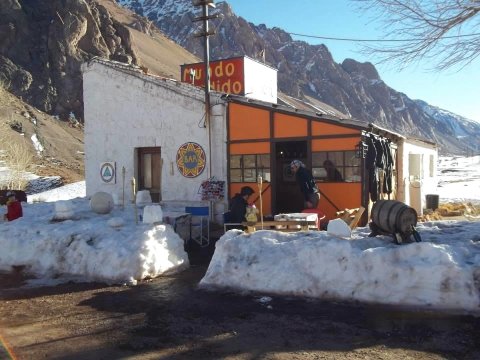 遗忘的世界山林小屋住宿加早餐旅馆(Refugio de montaña Mundo Perdido)